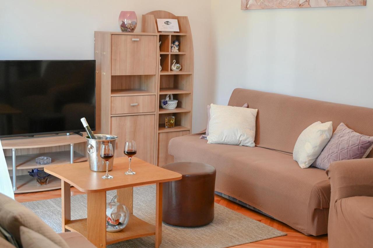 Apartment Damir Трогир Екстериор снимка